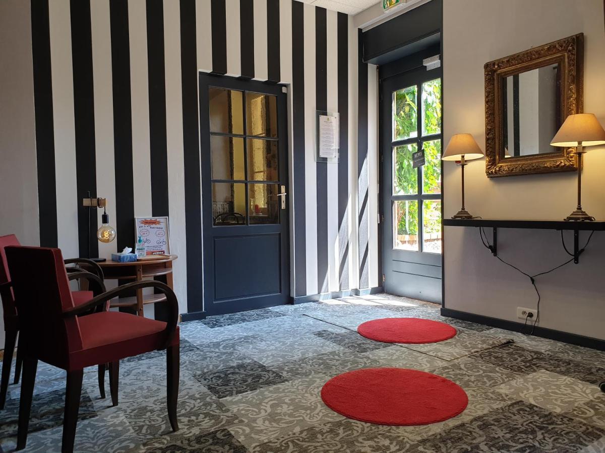 Le Relais Des Dix Crus - Logis Hotel B&B Corcelles-en-Beaujolais Buitenkant foto