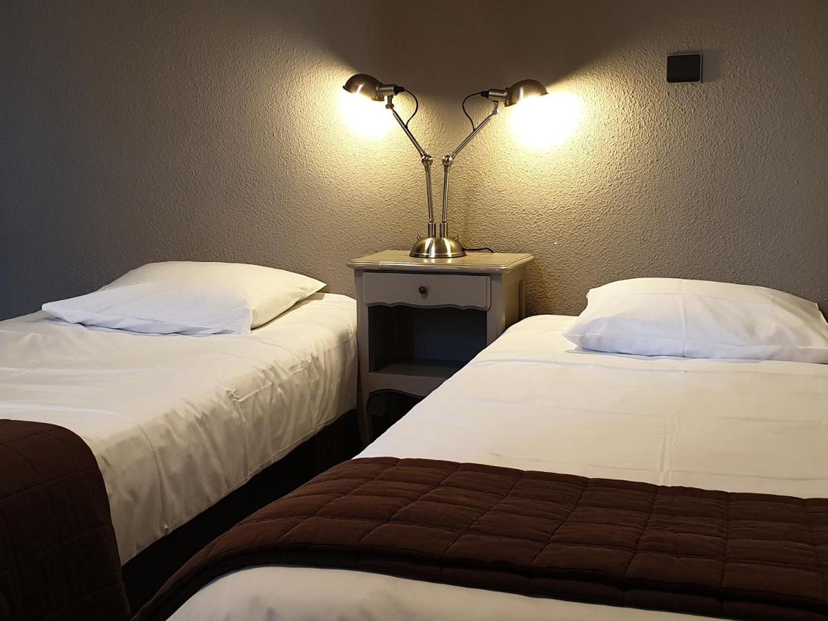 Le Relais Des Dix Crus - Logis Hotel B&B Corcelles-en-Beaujolais Buitenkant foto