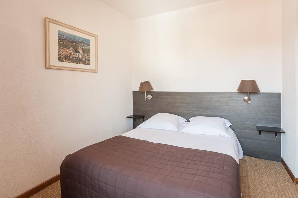 Le Relais Des Dix Crus - Logis Hotel B&B Corcelles-en-Beaujolais Buitenkant foto