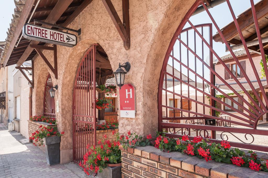 Le Relais Des Dix Crus - Logis Hotel B&B Corcelles-en-Beaujolais Buitenkant foto